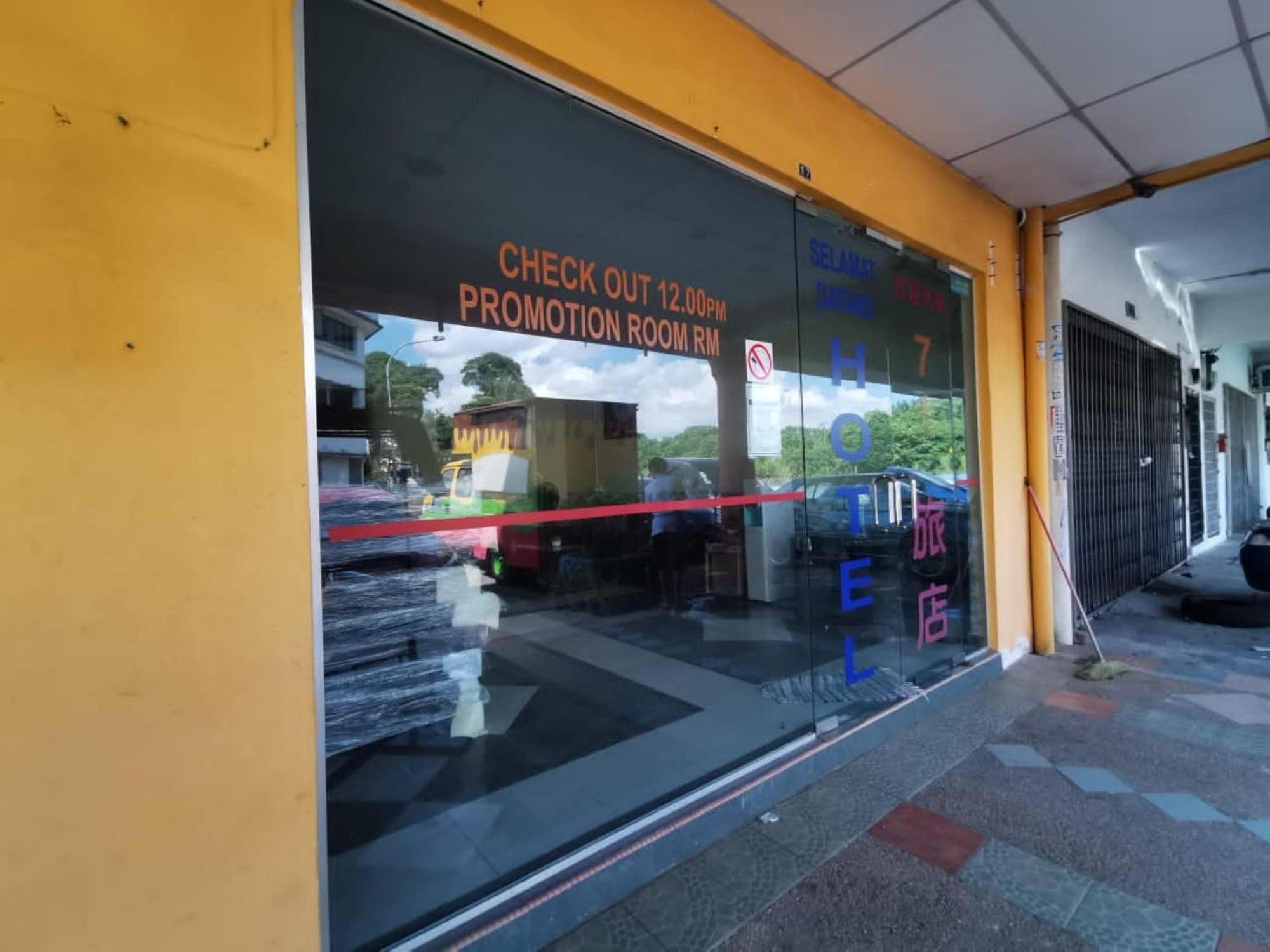 Super Oyo 90086 My Seven Days Inn Johor Bahru Eksteriør bilde