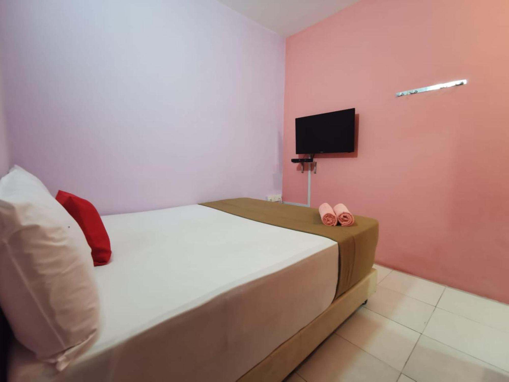 Super Oyo 90086 My Seven Days Inn Johor Bahru Eksteriør bilde