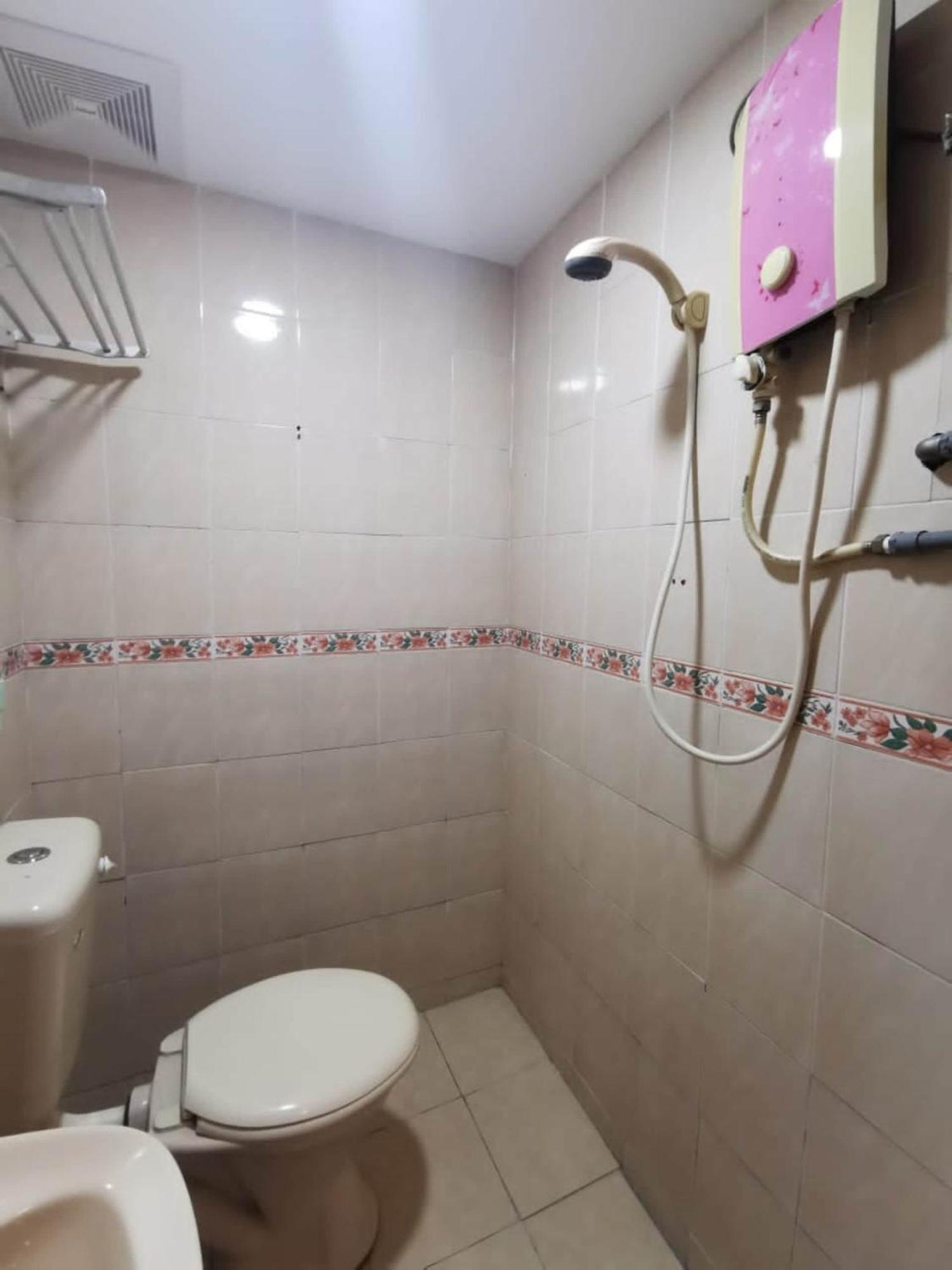 Super Oyo 90086 My Seven Days Inn Johor Bahru Eksteriør bilde